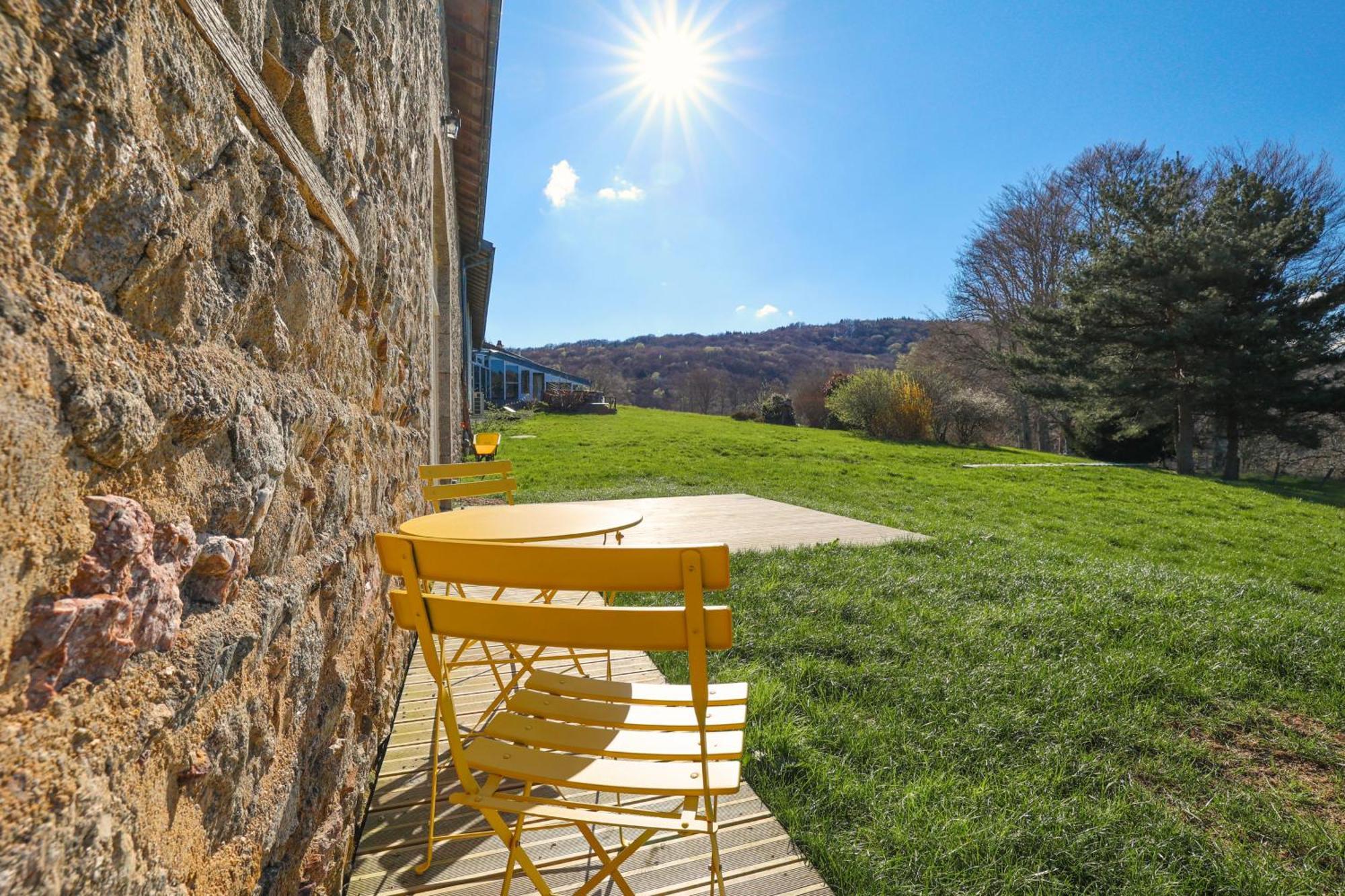 Villa De Luxe, Nichee Dans Les Montagnes Lavoine Exterior foto