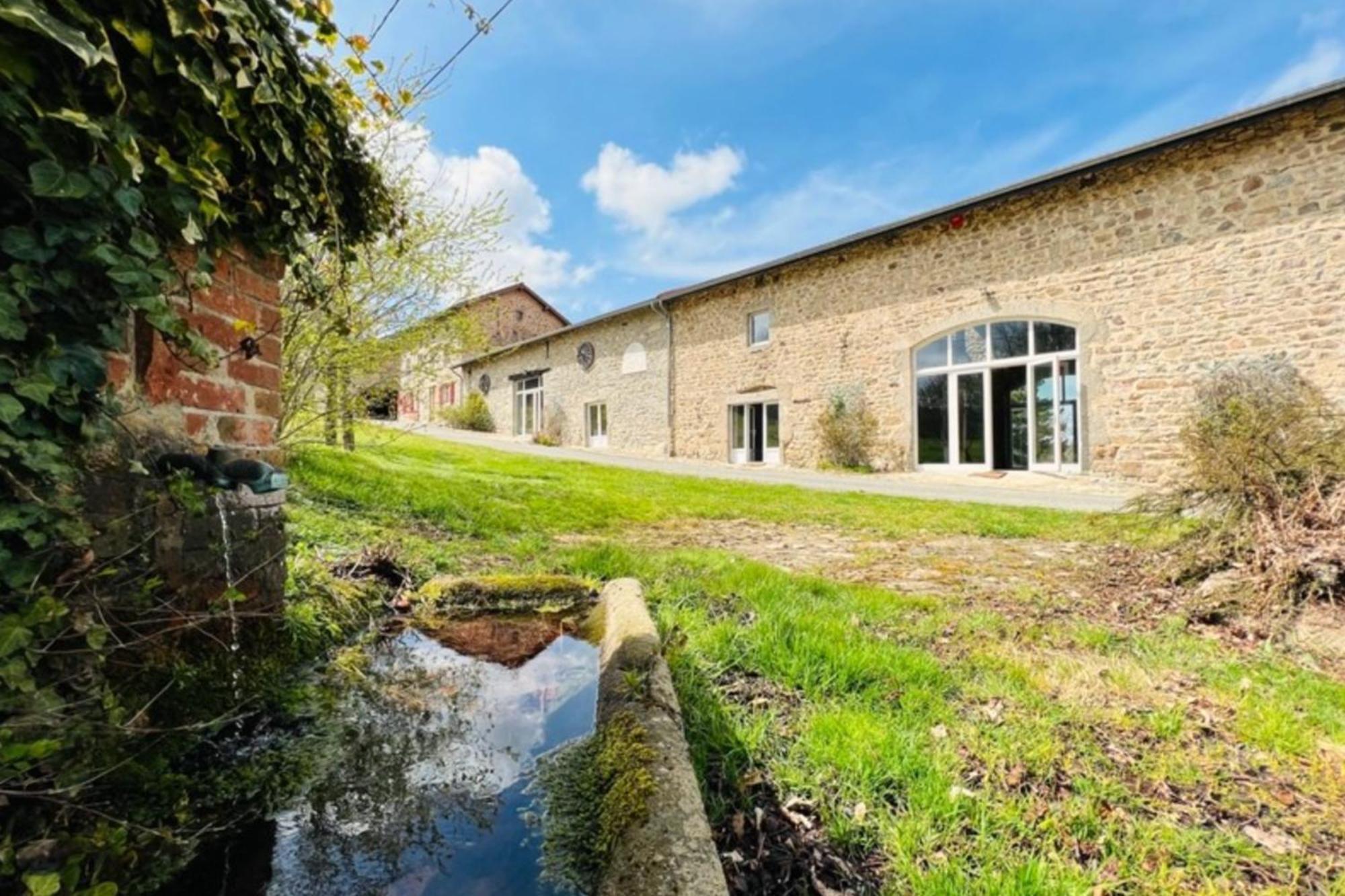 Villa De Luxe, Nichee Dans Les Montagnes Lavoine Exterior foto